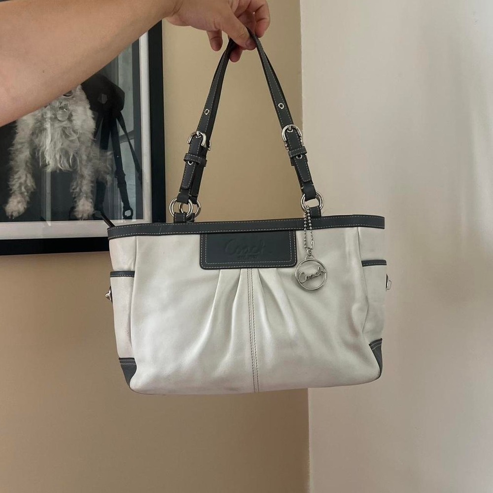 y2k 2000s pleated leather Coach tote shoulder bag / handbag